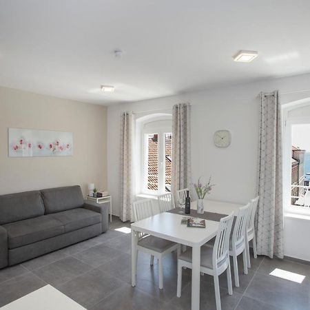 Ferienwohnung The View Split Exterior foto