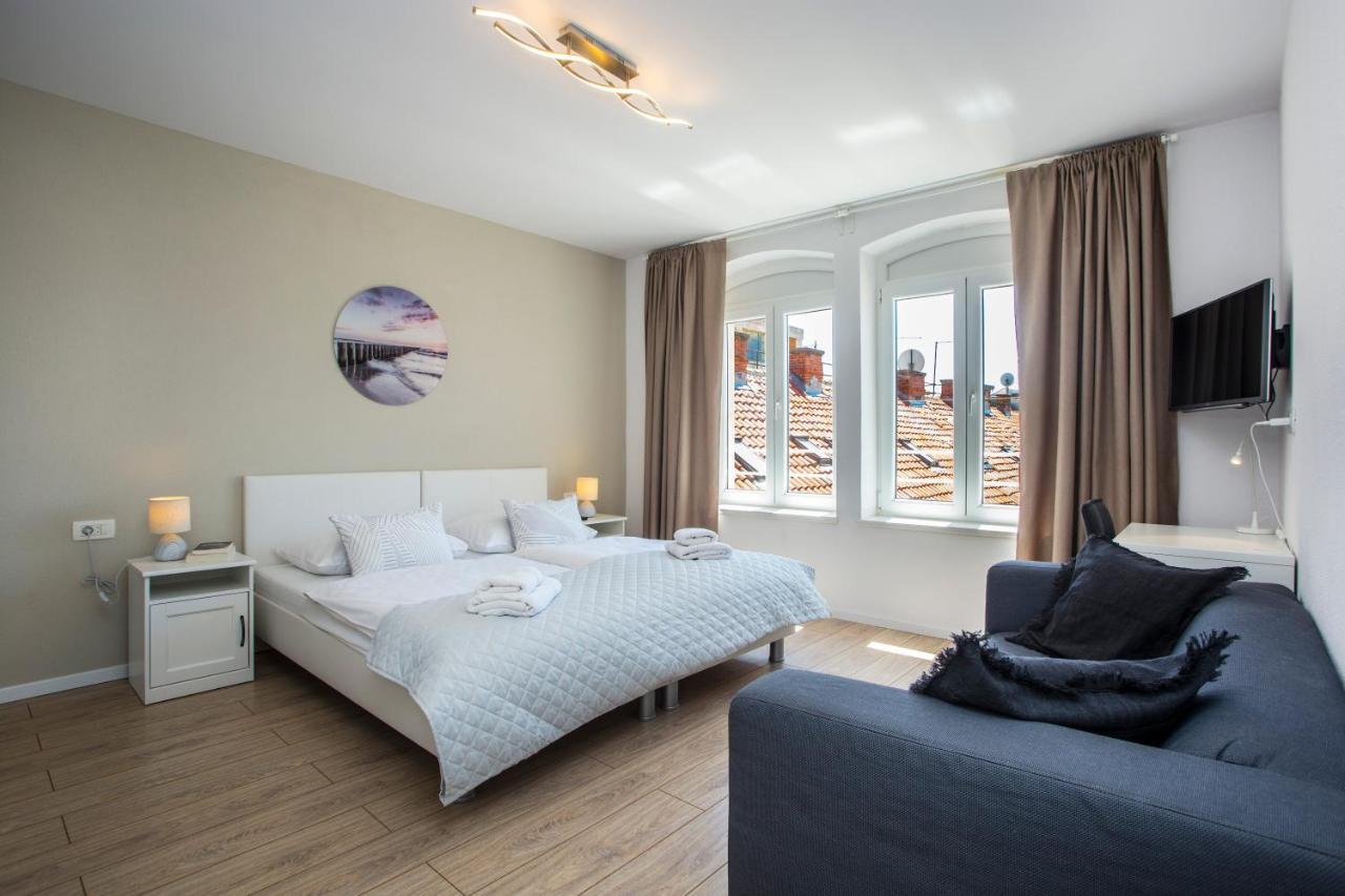 Ferienwohnung The View Split Exterior foto