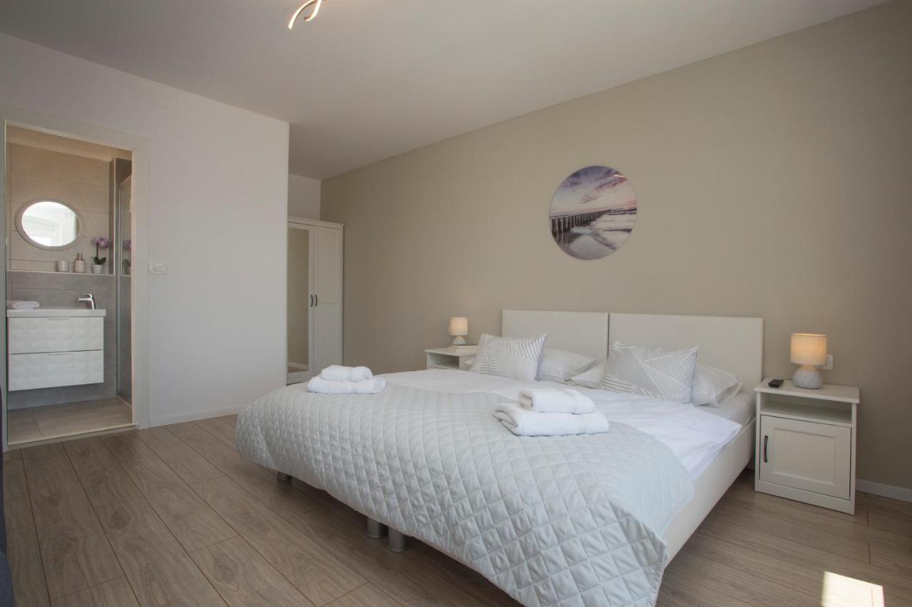 Ferienwohnung The View Split Exterior foto